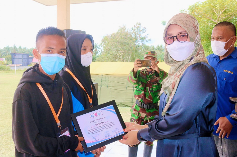 Wabup Pasangkayu Tutup Acara Temu Karya Pelajar dan Mahasiswa di Bambalamotu